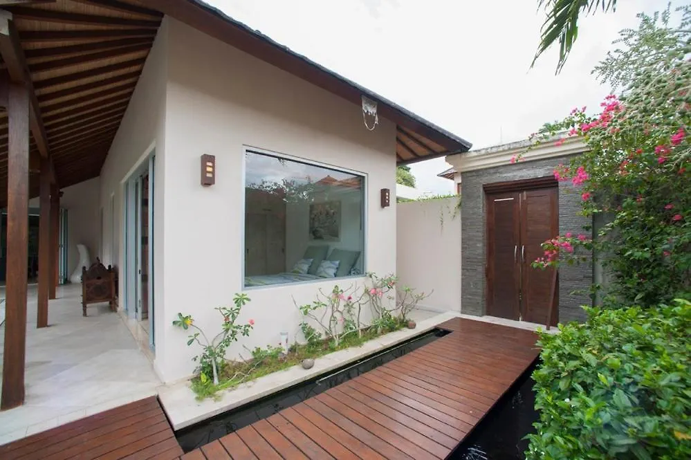 J & J Villa Seminyak 0*,  Indonesia