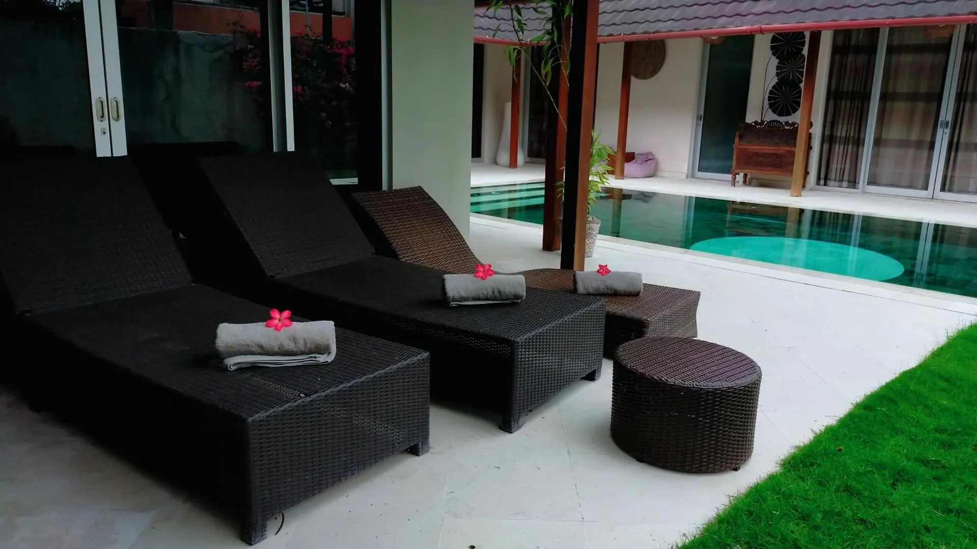 J & J Villa Seminyak